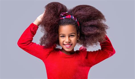 Premium Photo Smile Little African American Girl African American Girl Smile And Curly Hair