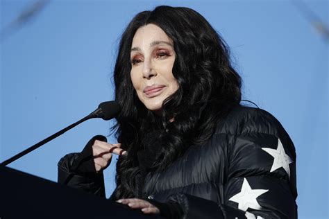 Cher Admits Wanting To Get Kennedy Honor During Obama Years The