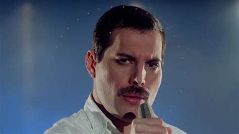 Freddie Mercury S Enormous Sex Drive Revealed In New Book The News 21 Latest News