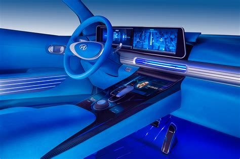 Futuristic Hyundai Fe Fuel Cell Concept Previews 2018 Model Autocar