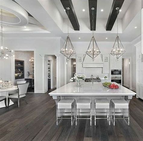 34 Lovely Luxury White Kitchen Design Ideas Looks Classy ...