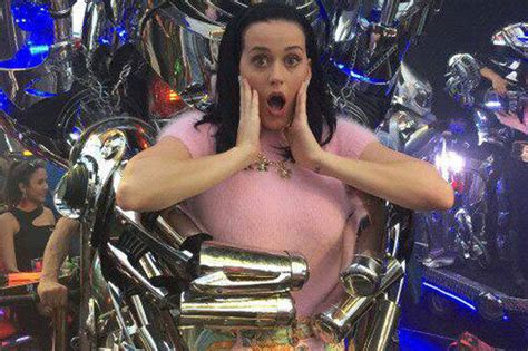 Robots Phwoar Just A Regular Day For Katy Perry Daily Star