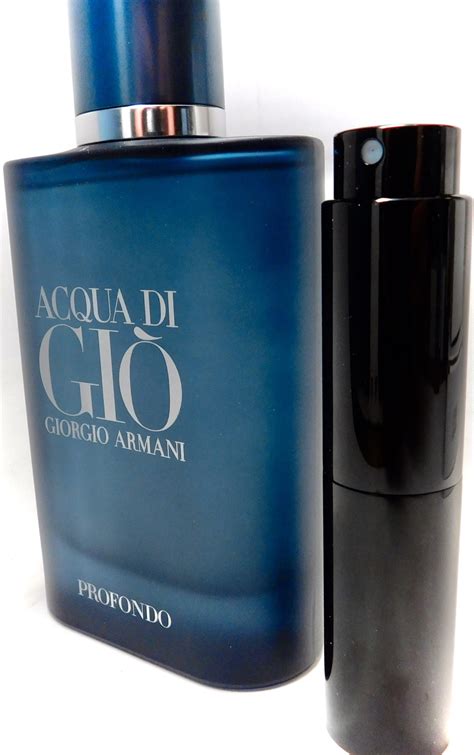 Giorgio Armani Acqua Di Gio Profondo Fragrant World