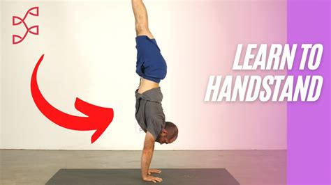 How Pros Do Handstands Youtube