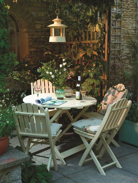 By using some creative ideas and doing. Pin by Green Leaf Tips on Garden furniture | Small cottage ...