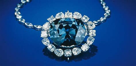 Why was such a beautiful diamond donated to a museum? Größte Diamanten haben tiefste Wurzeln ...