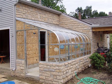 Garage And Greenhouse 2006