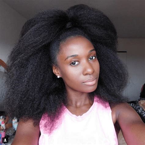 The simple look shouldn't take much work and will have a stylish result. 20 Blown Out Natural Hair Looks That Slay | Black Girl ...