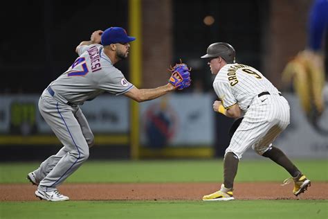 Final Score Padres 2 Mets 0—minor League Bats No Match For Major