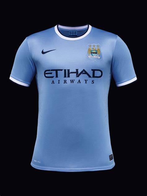 City Reveal New Nike Kit Manchester Football