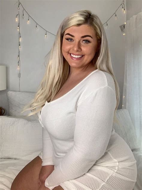 Busty Curvy Blonde Teen Free XXX Images Best Porn Pics And Hot Sex