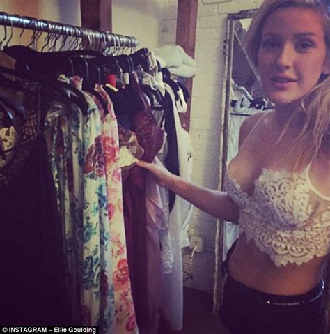 Ellie Goulding Shows Off Her Cleavage And Toned Tum As She Posts Series