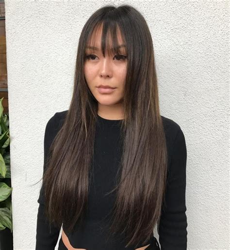 20 Wispy Bangs To Completely Revamp Any Hairstyle Brunette Pony