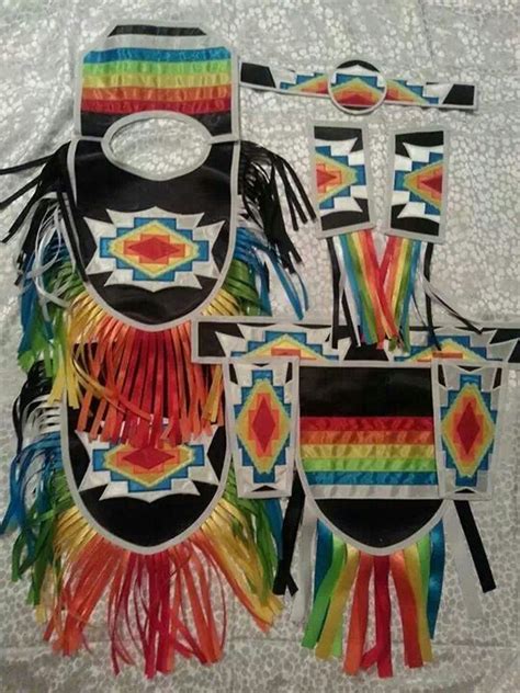 Grass Dance Outfit Grass Dance Outfits Native American Crafts Dance