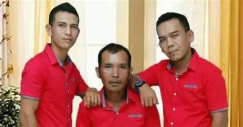 Asus2 a6 d d du d d du du du d 2x. Omega Trio Lirik, Lagu Dan Album (Discography) - Lirik Dan ...