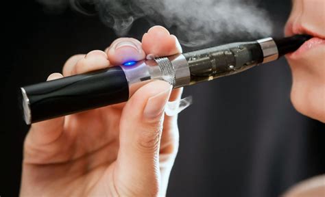 Daftar kandungan berbahaya dalam liquid vape yang merusak kesehatan. Rokok Elektronik (Vape)- Bahaya atau Membantu Perokok ...