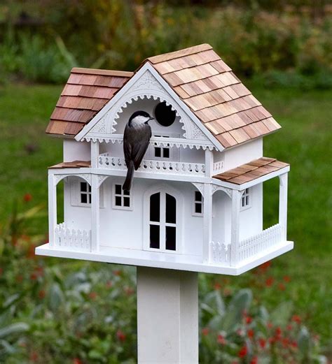 Shelter Island Birdhouse And Pole Intricate Fretwork Realistic Red