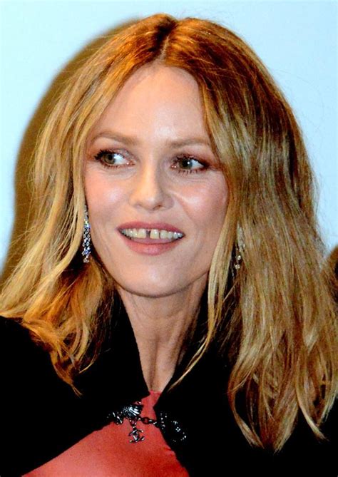Did Vanessa Paradis Undergo Plastic Surgery Facts And Rumors Lovely Surgery