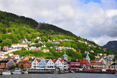 Bergen Norway Full Hd Wallpaper And Background Image 2590x1720 Id