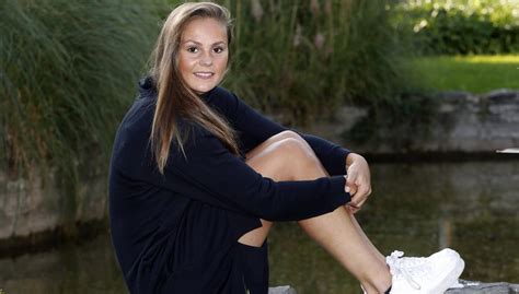 Find lieke martens stock photos in hd and millions of other editorial images in the shutterstock collection. Emotivo cumpleaños de Lieke Martens con sus compañeras del ...