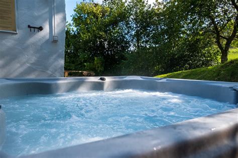 Tyn Y Coed Cottage With Luxury Hot Tub Sleeps 6 Updated 2022