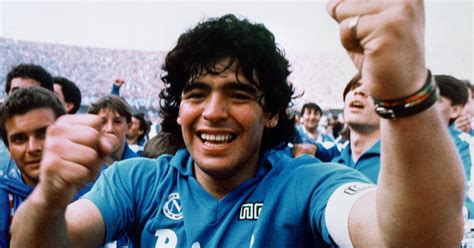 soccer legend diego maradona mourned around the world time