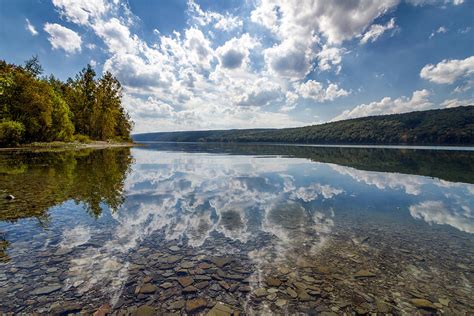 Hemlock Lake Ny Photograph By Daniel Dangler