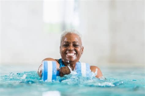 The Benefits Of Aquatic Therapy For Arthritis Benchmark Physical Therapy