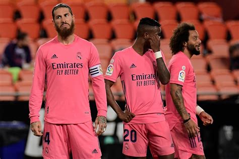Preview and stats followed by live commentary, video highlights and match report. Valencia vs Real Madrid resultado del partido por la Liga ...