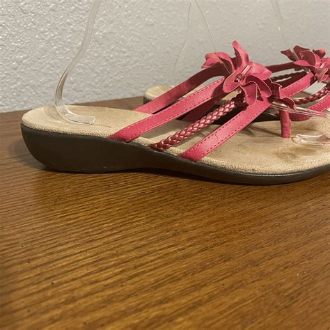 Womens Croft And Barrow Ginny Pink Flower Thong Sandals Size 9 Guc Ebay