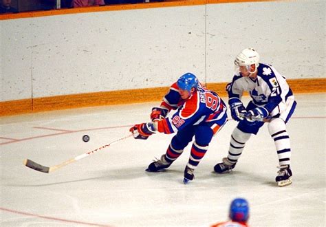 Wayne Gretzky Edmonton Oilers Adn Borje Salming Toronto Maple Leafs