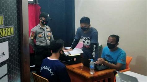 Bagikan Foto Topless Kenalan Wanitanya Pemuda Di Lingga Ditangkap