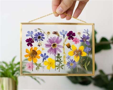 Set Of 4 Hanging Double Glass Pressed Flower Brass Frame Etsy Pressed
