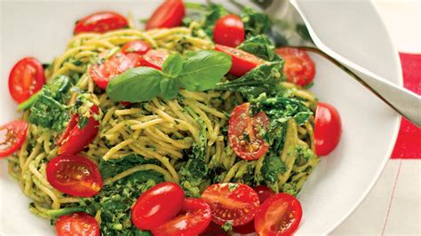 Pâtes au pesto tomates cerises et épinards Recette