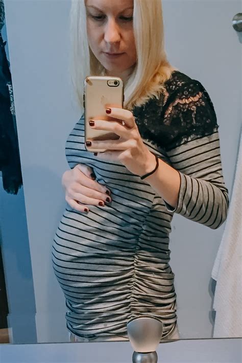 16 Weeks Pregnant With Twins What To Expect When Youre 4 Months