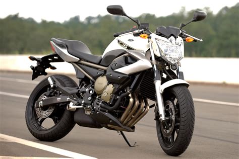 Yamaha Xj6 Você Lembra Da Arquirrival Da Hornet