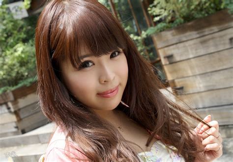 Kaede Yuka Shaved Puffy Girl Lip Kaede Yu Or Erotic Pictures Story