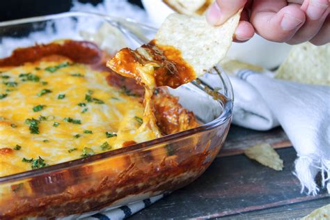 5 Layer Cream Cheese Chili Dip Recipe Just A Pinch Recipes