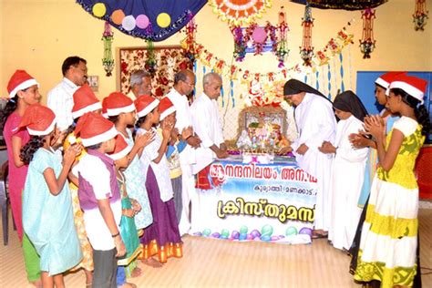 Kuriathy Orphanage Plays Host To Santa The Hindu