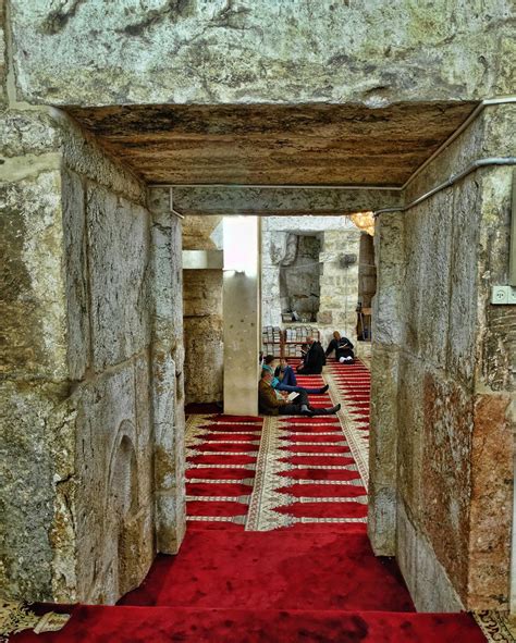 Hozirgi falastin davlati tarkibiga kirgan. Inside Masjid Al-Aqsa, Jerusalem | Usaid | Flickr