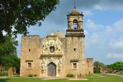 10 Prettiest Spanish Missions In Texas You Must See Texas Travel 365