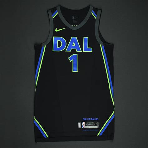 The mavericks get a black uniform with big blocky letters outlined in colors that only dfw residents would know have anything to do with the downtown skyline of dallas. Dennis Smith Jr. - Dallas Mavericks - 2018 Verizon Slam ...