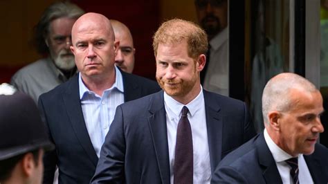 Prince Harry Wins Phone Hacking Court Case Abc7 Los Angeles
