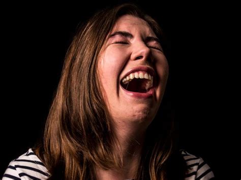 What Real Woman Laugh Like Photo Series Insider In 2020 Women