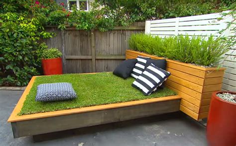 We did not find results for: How to make an amazing grass daybed out of wood pallets ...