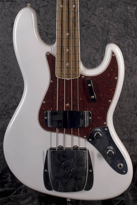 Fender 60th Anniversary Jazz Bass Apl Guitar Gallery