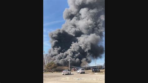 Elkhart Forest River Plant Off Cr 15 Goes Up In Flames Crews Say