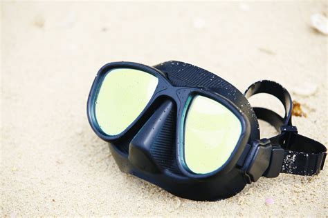 What You Need To Know About Scuba Masks
