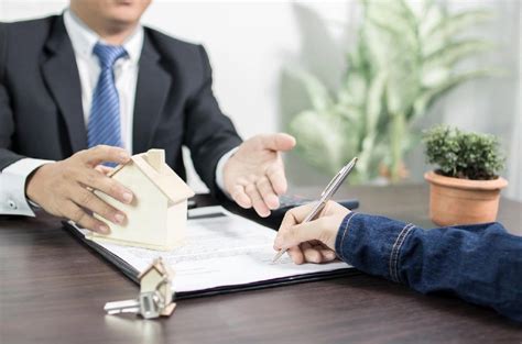 Broker-Exclusive Mortgage Lenders - Is It Your Route to Better Deals?