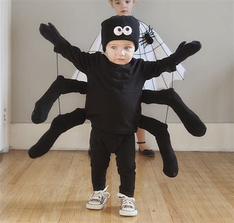 Annie o'sullivan editorial assistant annie o'sullivan is an editorial assistant for woman's day who enjoys writing about food,. easy diy spider and spider web costumes | pretty plain janes